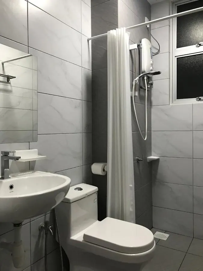 Homestay Sks Apartment Larkin Johor Bahru