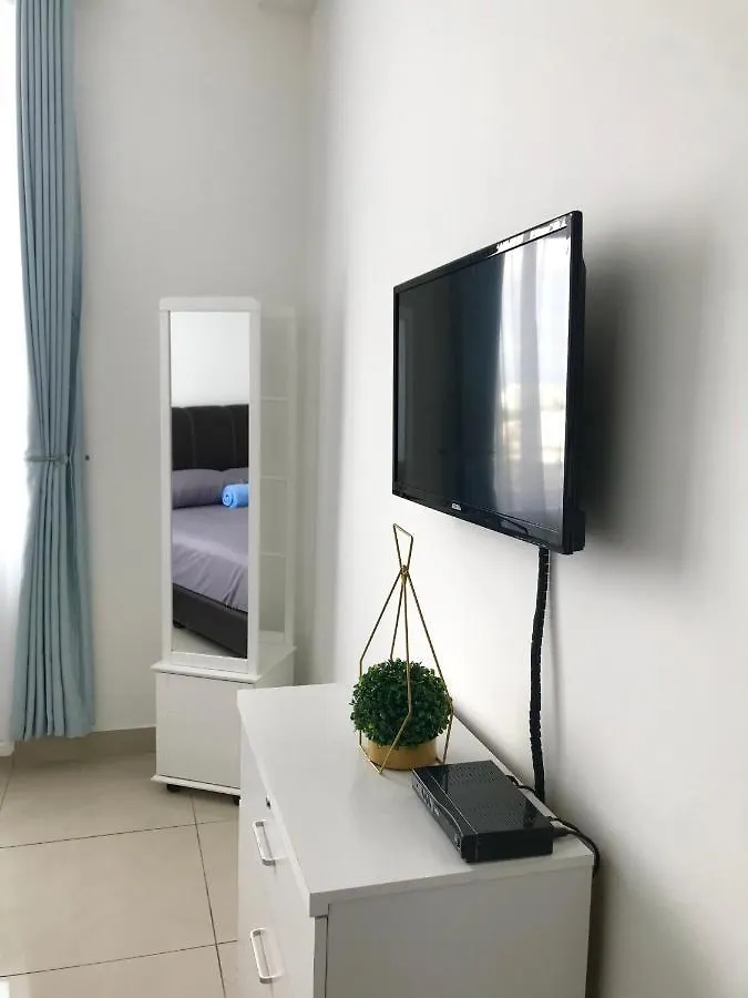 Homestay Sks Apartment Larkin Johor Bahru 0*,  Malaysia