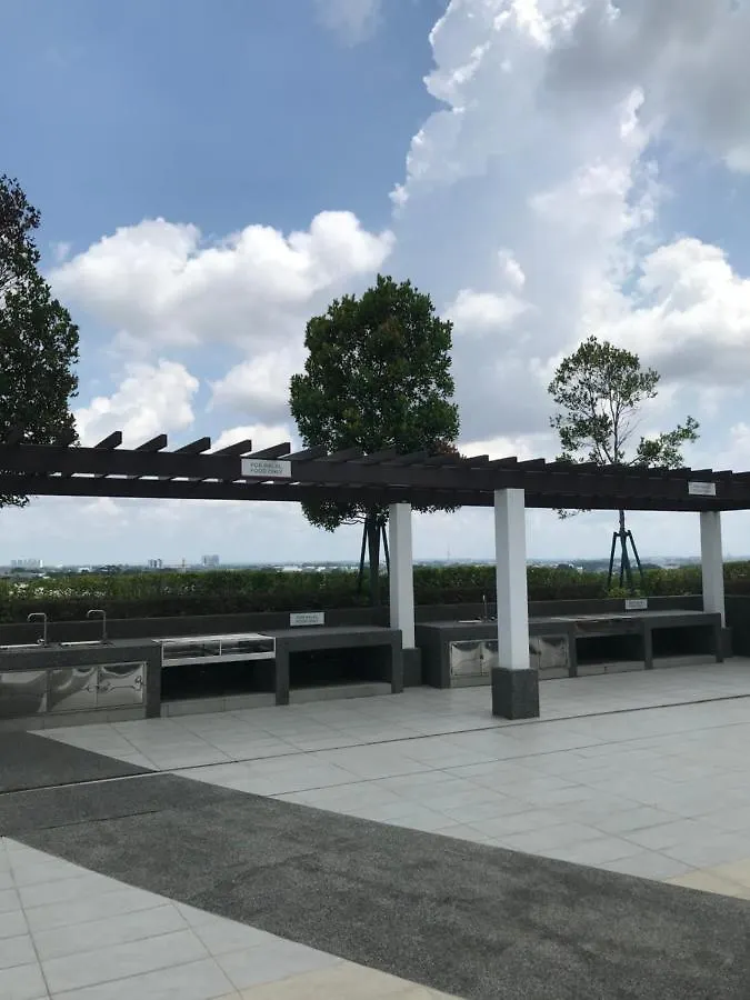 Homestay Sks Apartment Larkin Johor Bahru 0*,  Malaysia