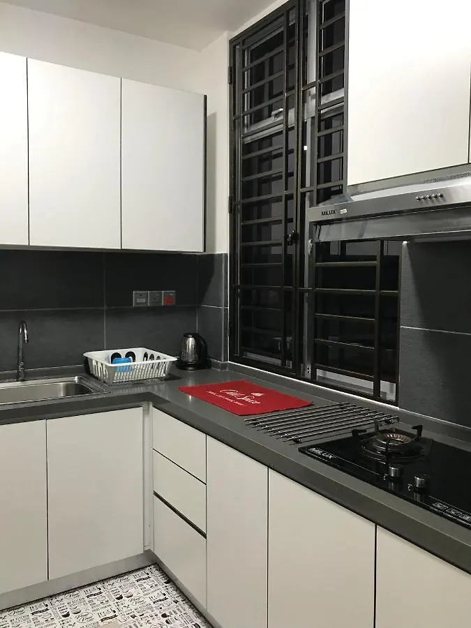 Homestay Sks Apartment Larkin Johor Bahru